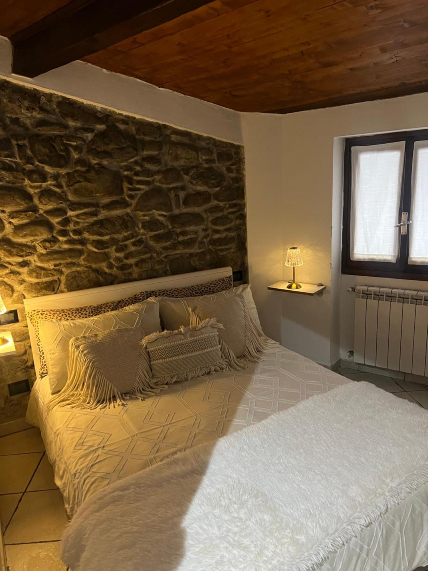 Apartament Casa Ale Dolceacqua Zewnętrze zdjęcie